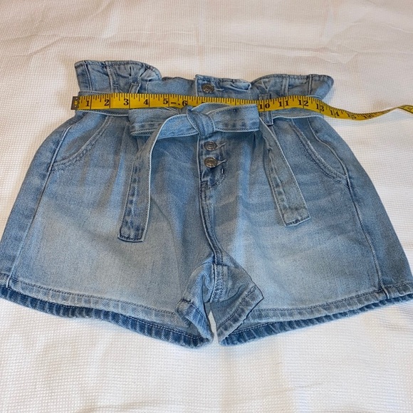American Eagle paperbag belted waist mom shorts 2 - Picture 3 of 12